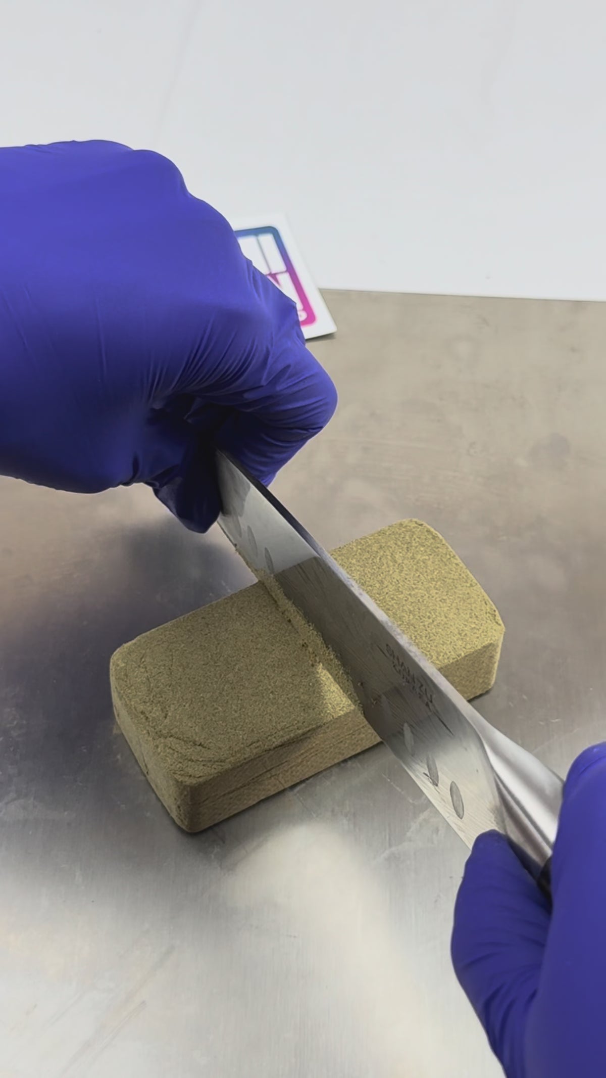 Charger la vidéo: Pollen Sweet Candy 20% CBD — vidéo de présentation